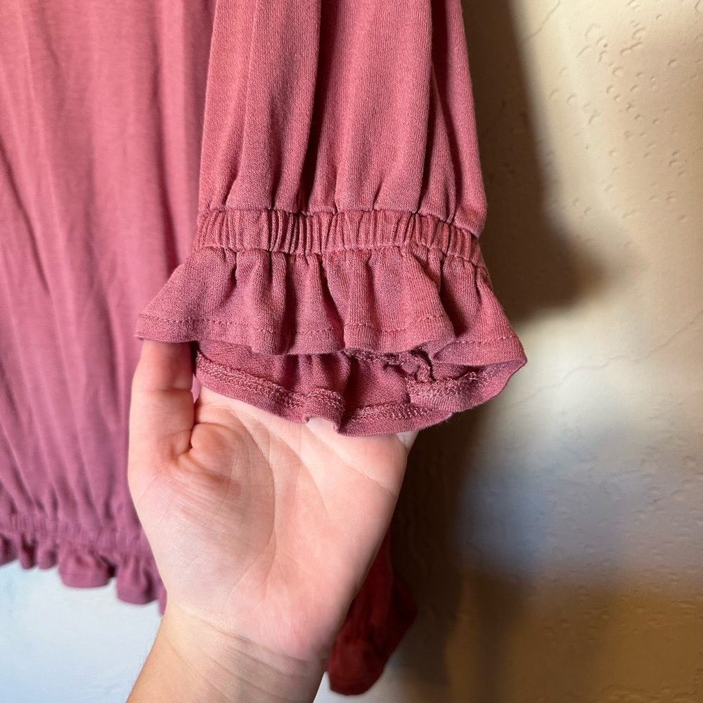 Size 10/12 (Large) Ruffled Blouse - Picture 3 of 6